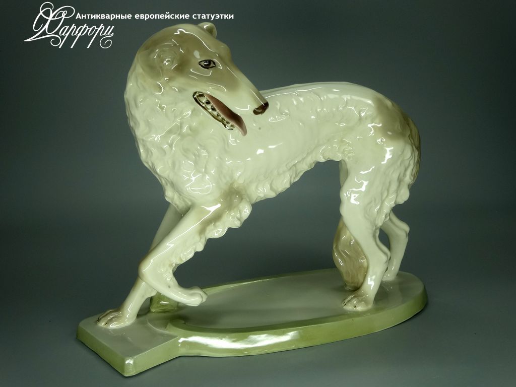 Купить фарфоровую статуэтку Royal Dux Борзая